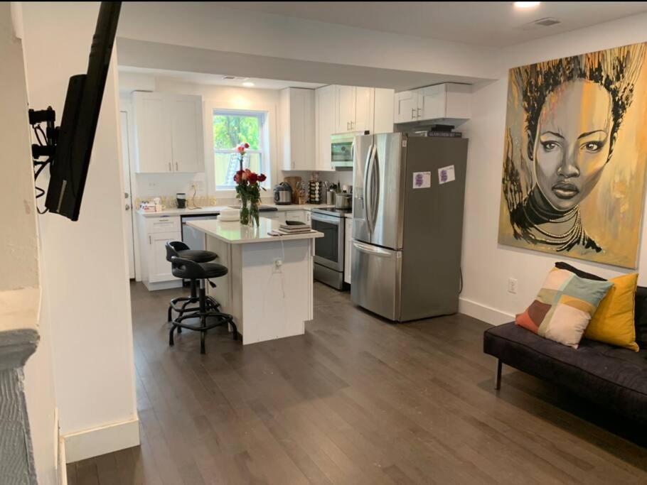 Cozy 2/1.5 Getaway In Lily Ponds Apartment Washington Exterior photo